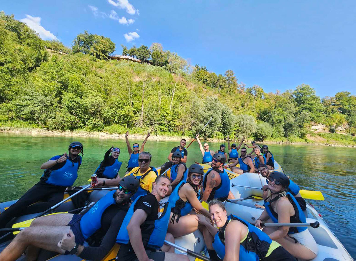 rafting tara teambuilding